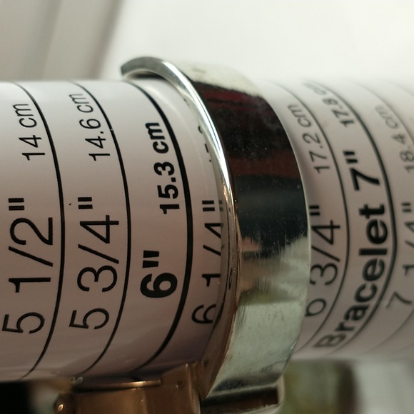 Black and silver tone cuff watch women's - Picture 3 of 6